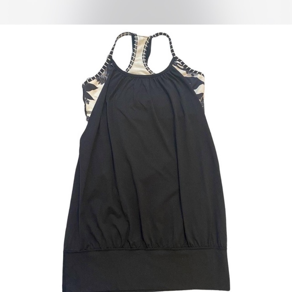 Lululemon tank